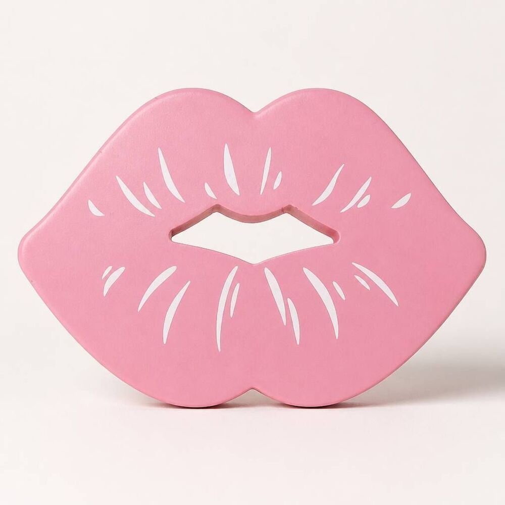 🔺️NWOT Pink Double Sided Wooden Lips Tabletop Decor